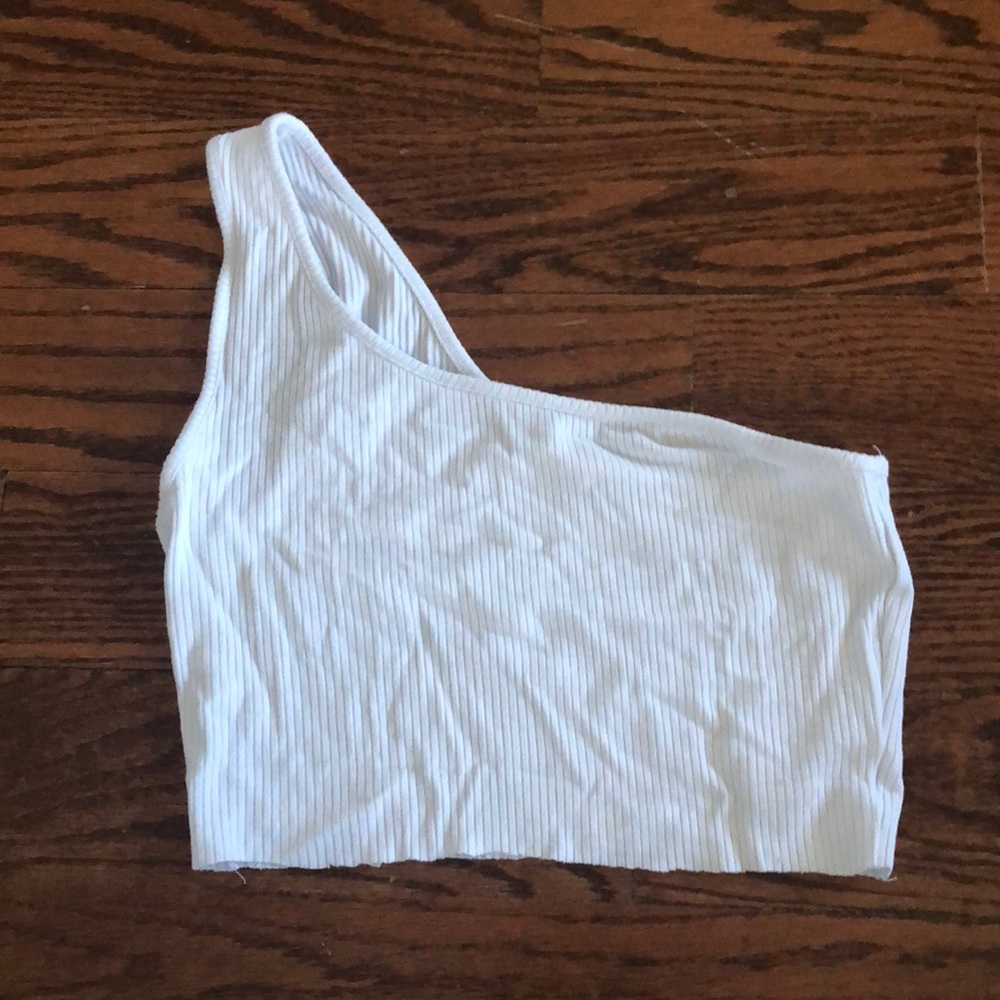Cropped, one shoulder crop top